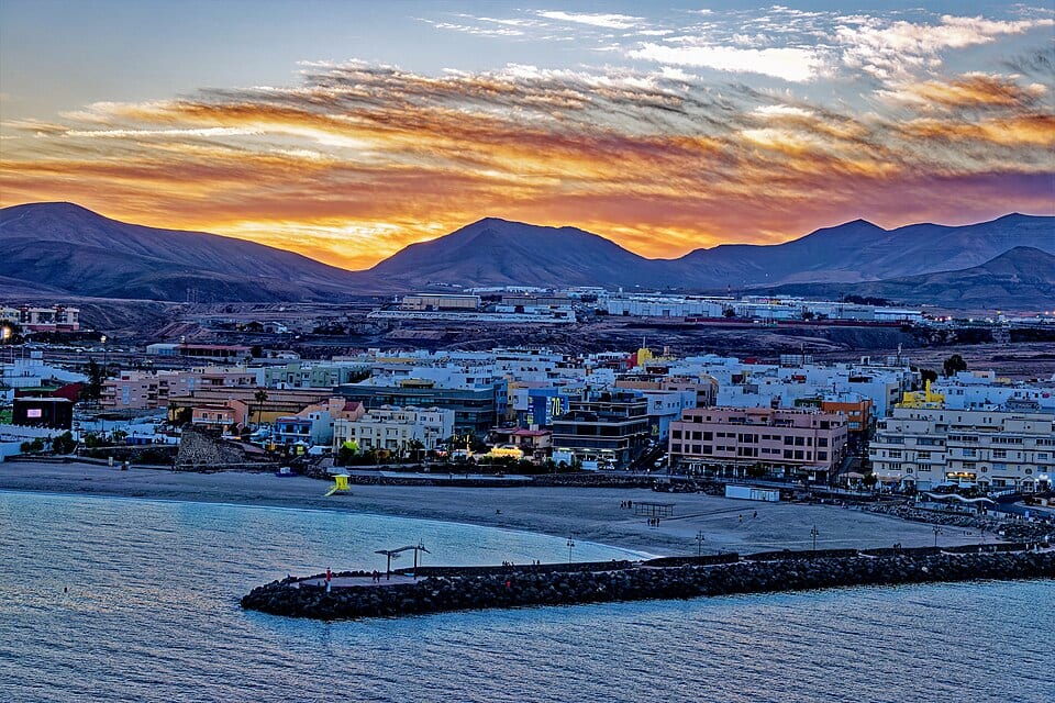 Puerto del Rosario, en soirée