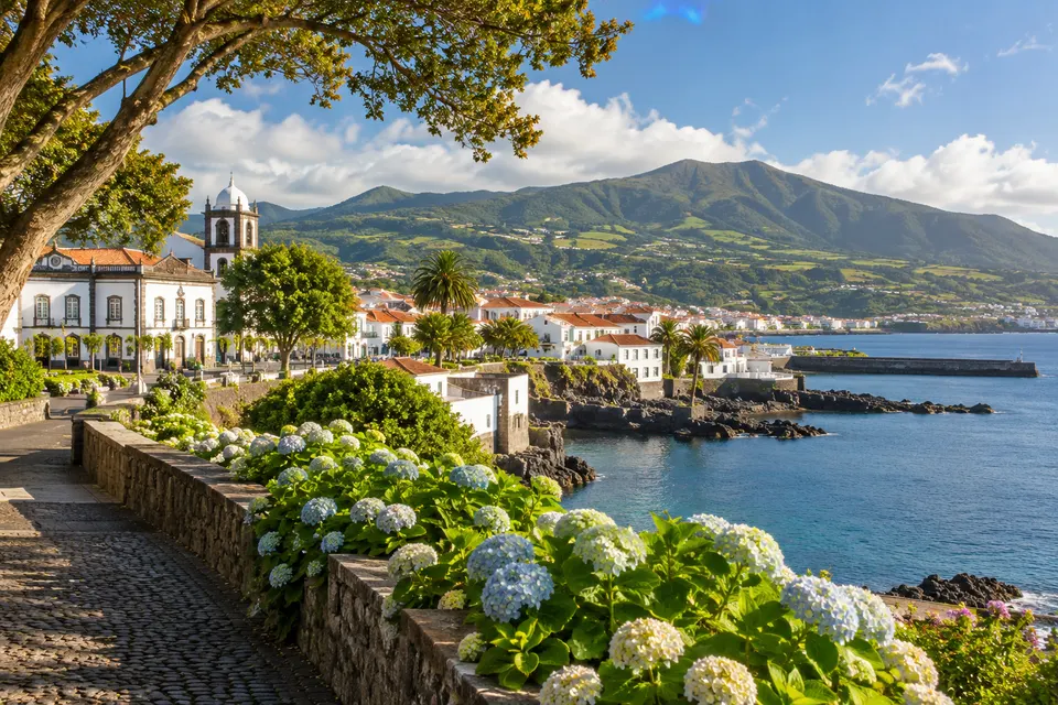 Vol pas cher vers Ponta Delgada, Açores