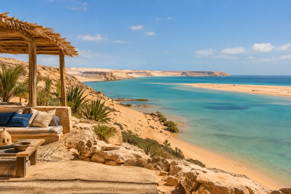 Illustration IA inspirée de Dakhla, Maroc — scène d’ambiance non documentaire