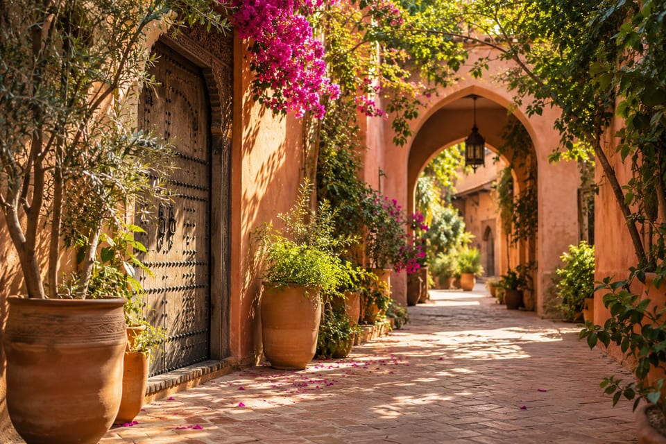 Illustration IA inspirée de Marrakech, Maroc — scène d’ambiance non documentaire