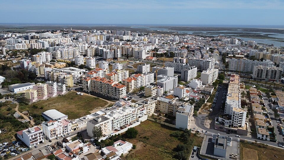 Vue complémentaire de Faro