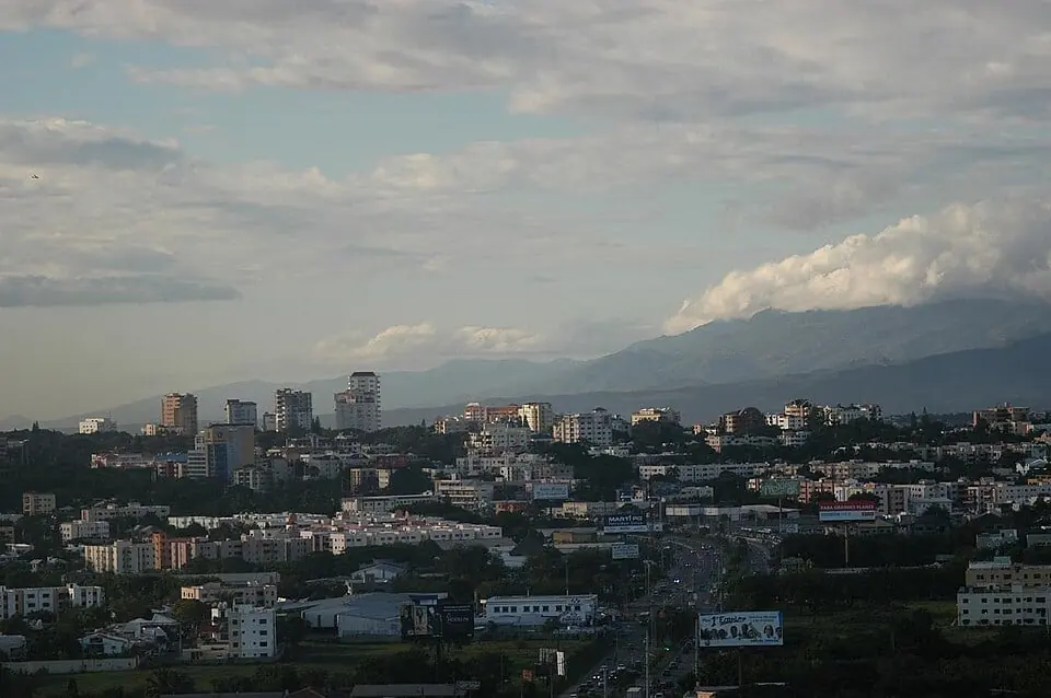 Vol pas cher vers Santiago, République dominicaine